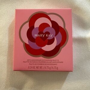 Mary Kay 60th Anniversary Eyeshadow Palette - Pink and Red Hues